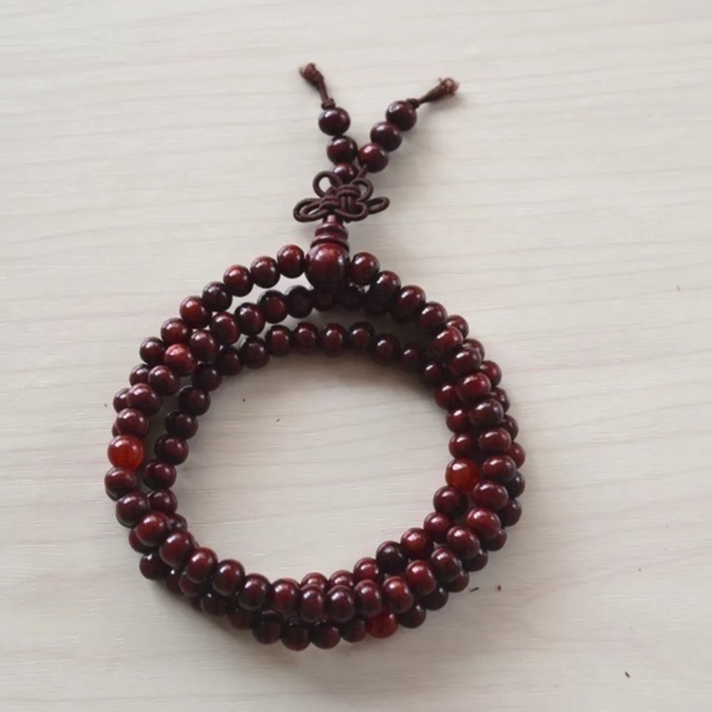 🙏Brand new Tibetan Mala Beads Wood Bracelet